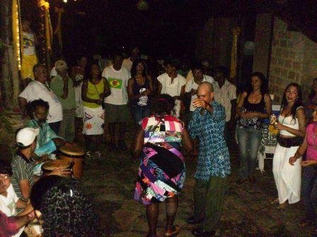 Fungangá: feijoada e samba de roda Fungangá: feijoada e samba de roda