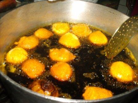 Oficina de Culinária “Axé de Dendê”: Acará no dendê Oficina de Culinária “Axé de Dendê”: Acará no dendê