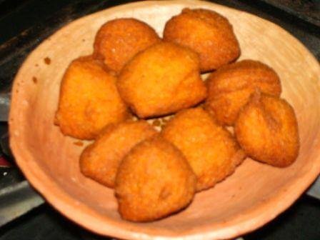 Oficina de Culinária “Axé de Dendê”: Acarajé pra ver e comer Oficina de Culinária “Axé de Dendê”: Acarajé pra ver e comer