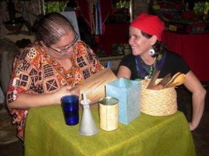 Diane Valdez e Tia Rô