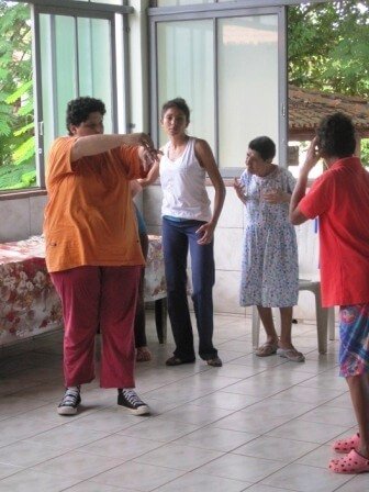 Dançaterapia no Asilo