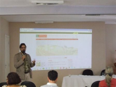 http://www.facebook.com/pio.campo