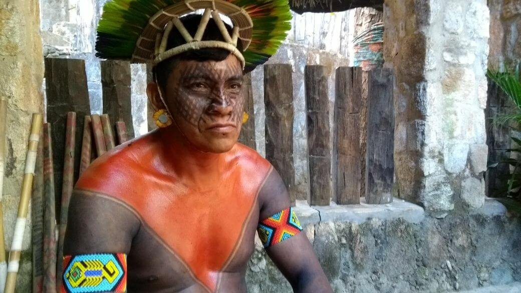 Vivência com os Tapirapé e Avá-Canoeiro na Oca Poranga da Vila Esperança.