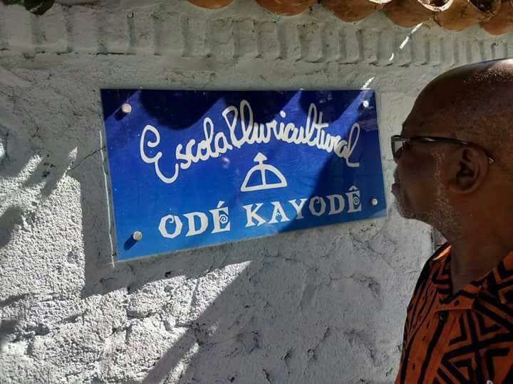 Historiador Africano conhece a Vila Esperança
