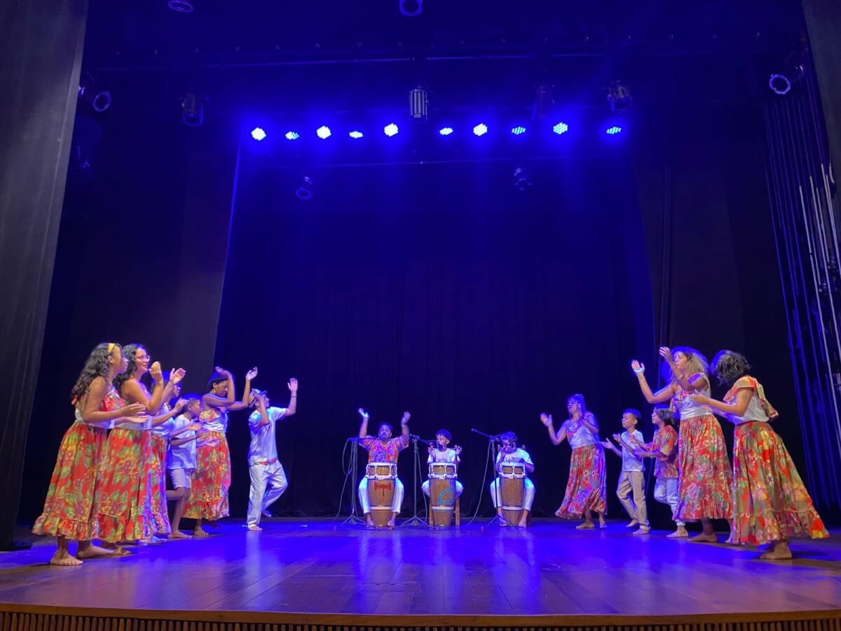Grupo de Jongo Malungos de Angola realiza roda e apresentação em agosto