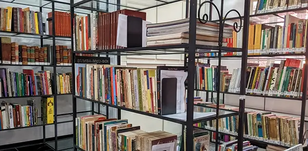 Biblioteca Obá Biyi